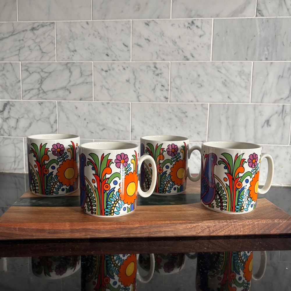 Vintage Mid Century Set of 4 Villeroy & Boch Acapulco Mugs